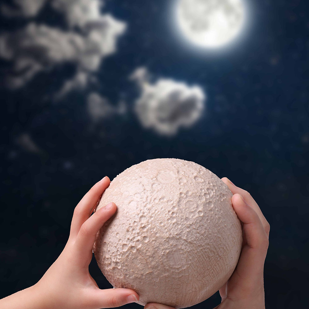 ARCHITECTMADE MOON